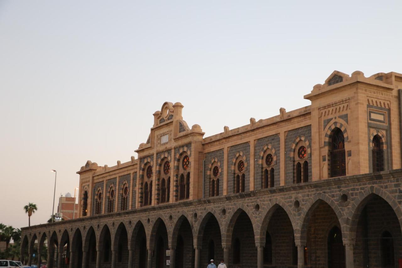Al Alya Hotel Medína Exteriér fotografie