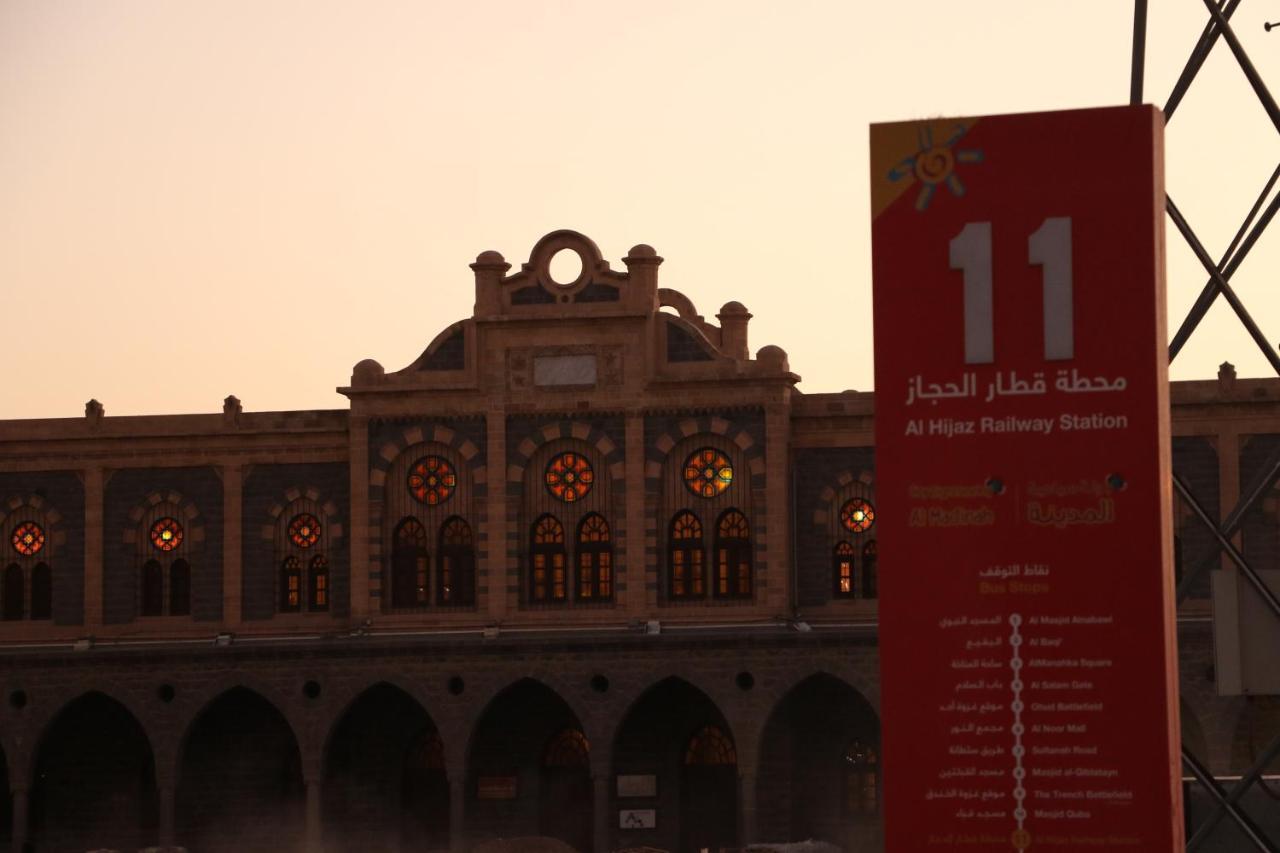 Al Alya Hotel Medína Exteriér fotografie